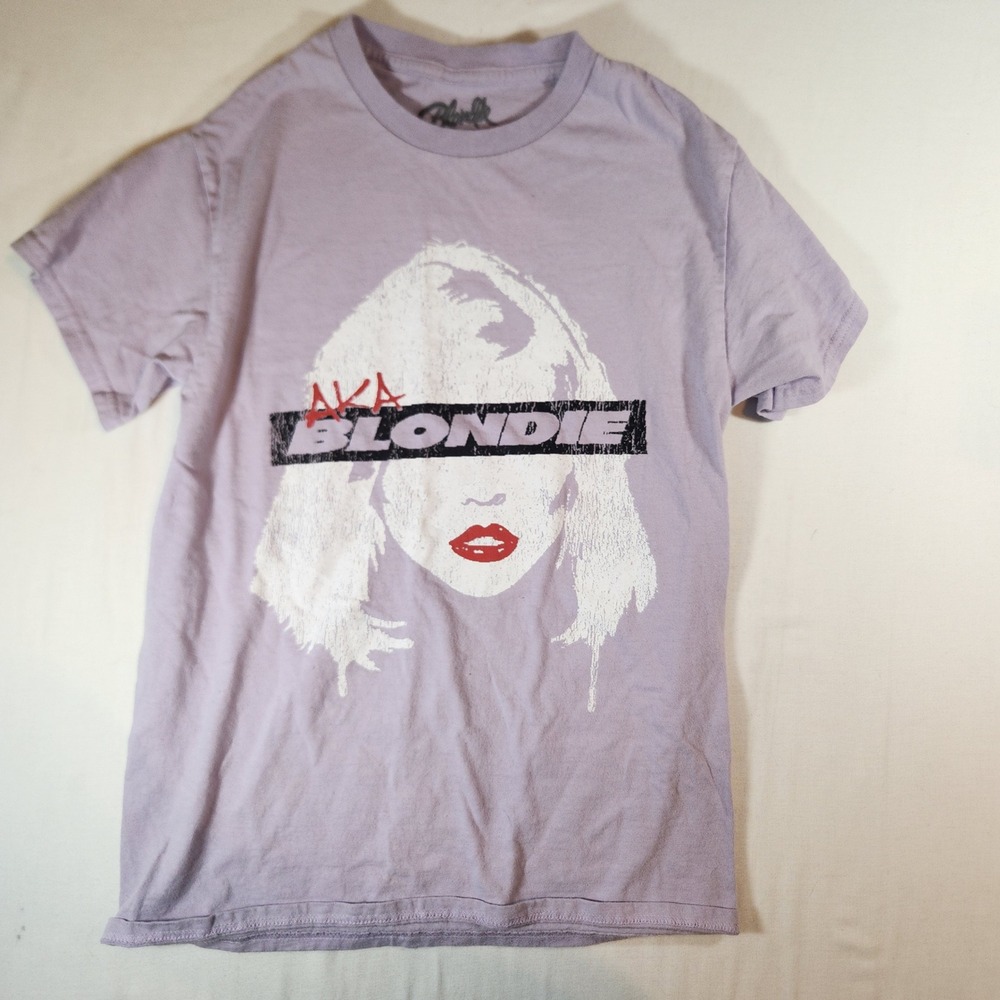 Blondie Graphic T-Shirt Lavender Debbie Harry Band Tee Goodie Two Sleeves Small